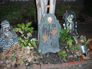 Decora tu jardín para Halloween