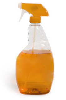 pesticida naturale con olio essenziale di arance
