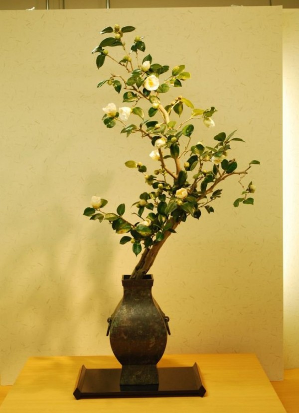 Ikebana: l'arte giapponese della composizione floreale