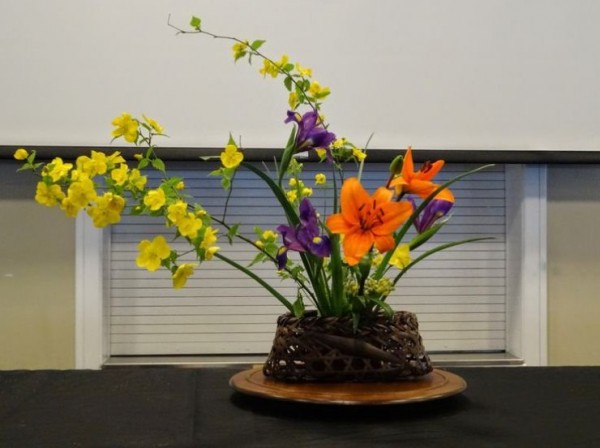 Ikebana: l'arte giapponese della composizione floreale