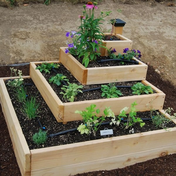 Ideas simples para tener huerto en el jardín