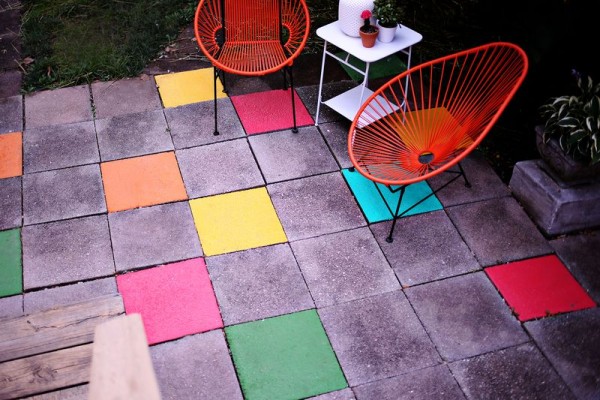 Piso a colores para tu patio o jardín 1