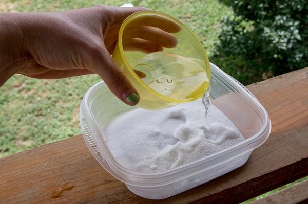 17 homemade solutions against weeds 2