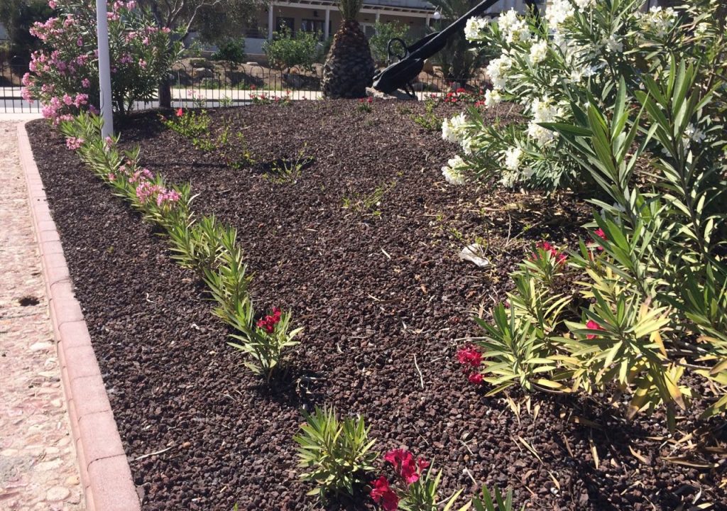 10 formas de usar grava en el jardín