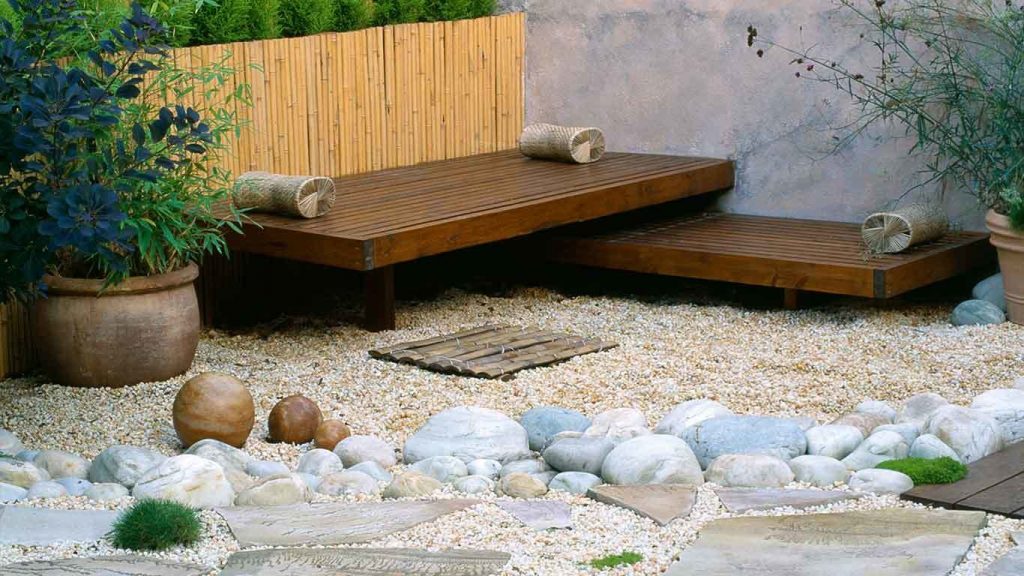 Ideas de patios construidos con materiales mixtos